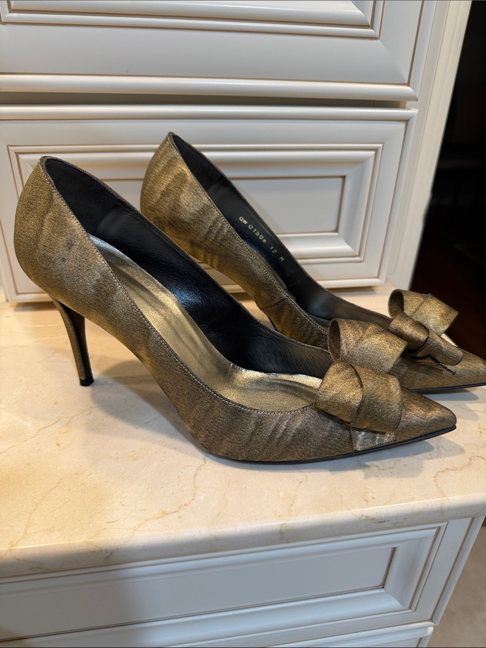 Stuart Weitzman Metallic Gold Pointed-Toe Pumps with Bow Accent